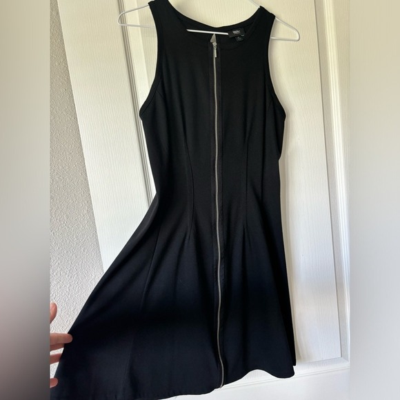 Massimo Little Black Dress with Full Zipper, Women's Small Petite - Picture 3 of 4